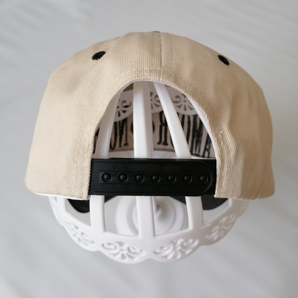 Amour Noire Trucker Cap NWOT - Picture 7 of 8